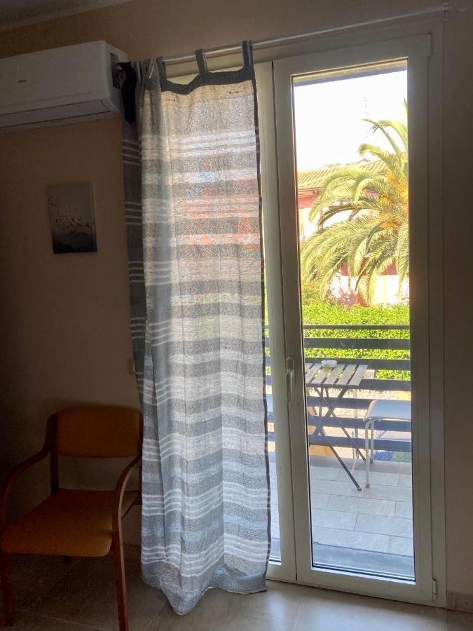 B&B Ruota Di Carretto Ніколозі Екстер'єр фото
