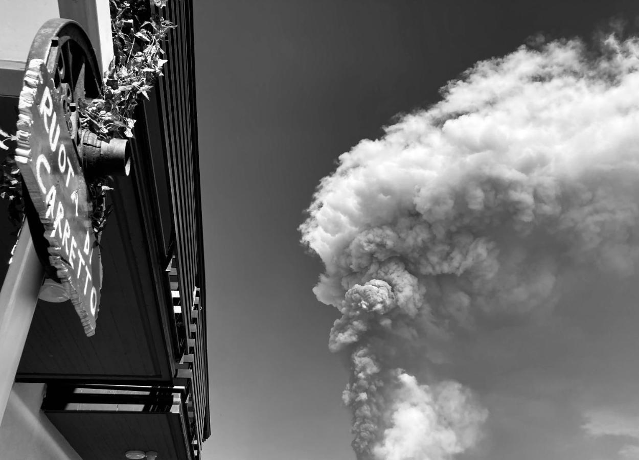B&B Ruota Di Carretto Ніколозі Екстер'єр фото